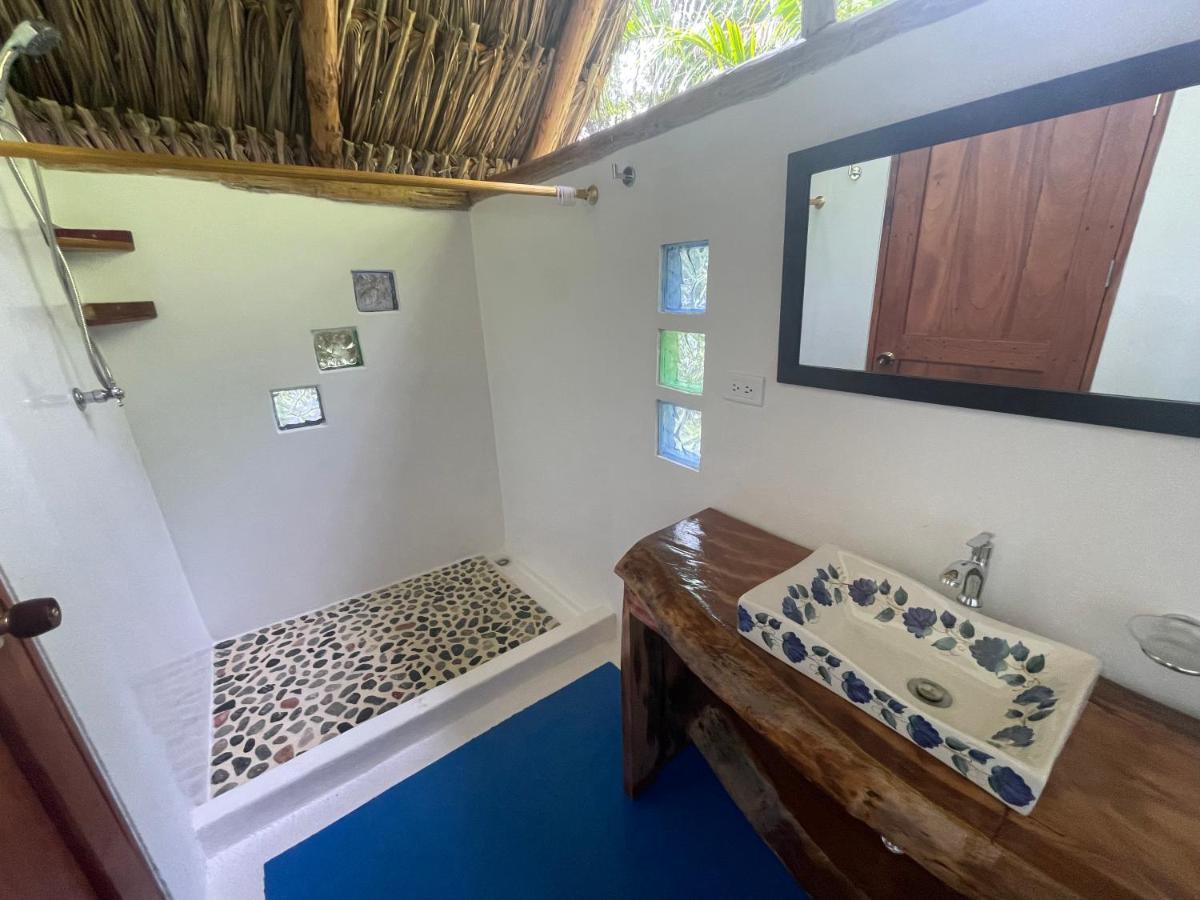 Cabanas Tucan Eco Hotel Capurgana Exterior photo